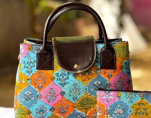 Ikkat Tote bags