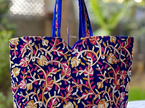*Antique Rajasthani bag*   print and kadi work canvas fabric single partition zip closure